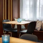 Hotel Krone By B-smart